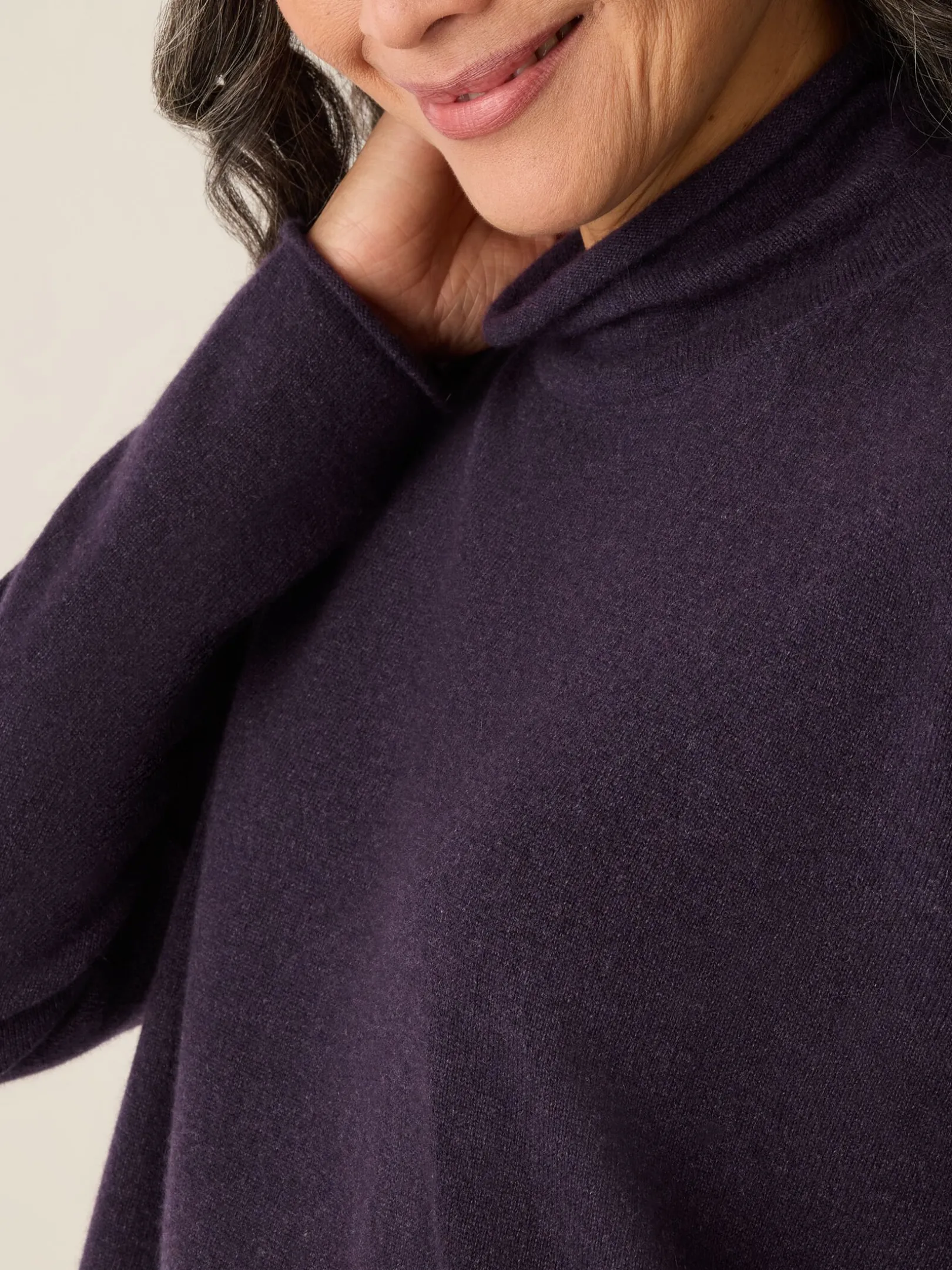 Italian Cashmere Turtleneck Top