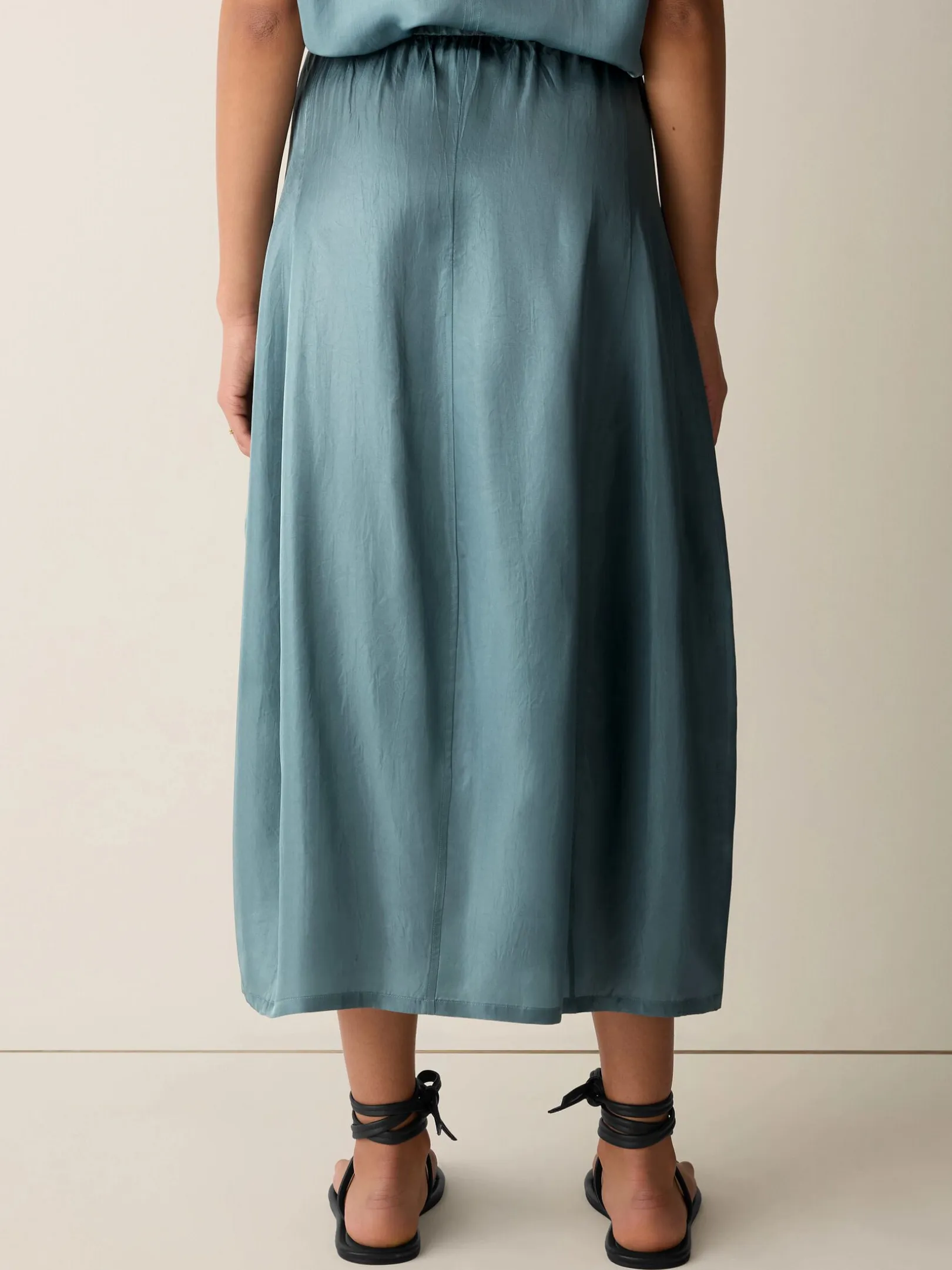 Lightweight Satin Shimmer Lantern Skirt