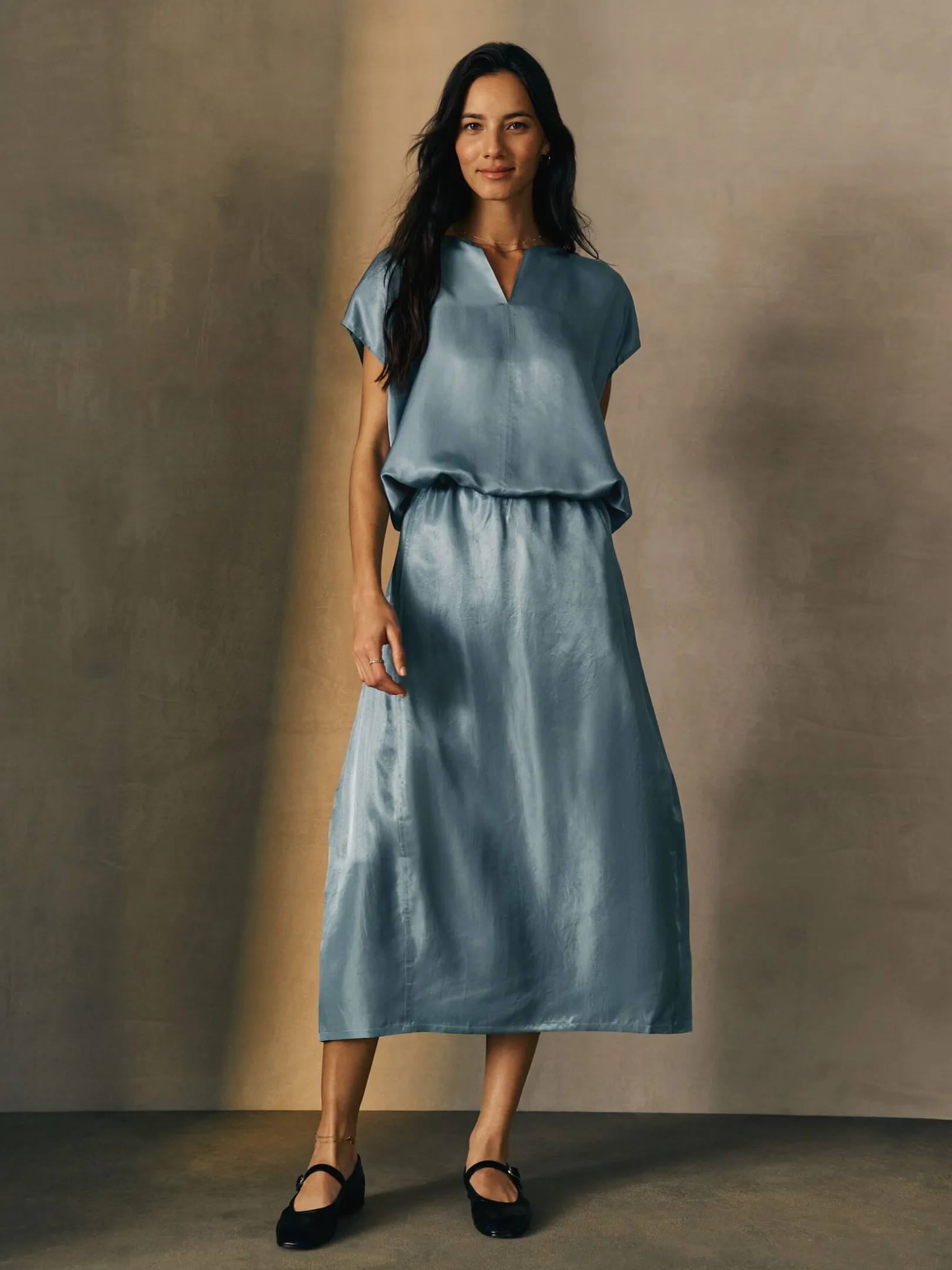Lightweight Satin Shimmer Lantern Skirt
