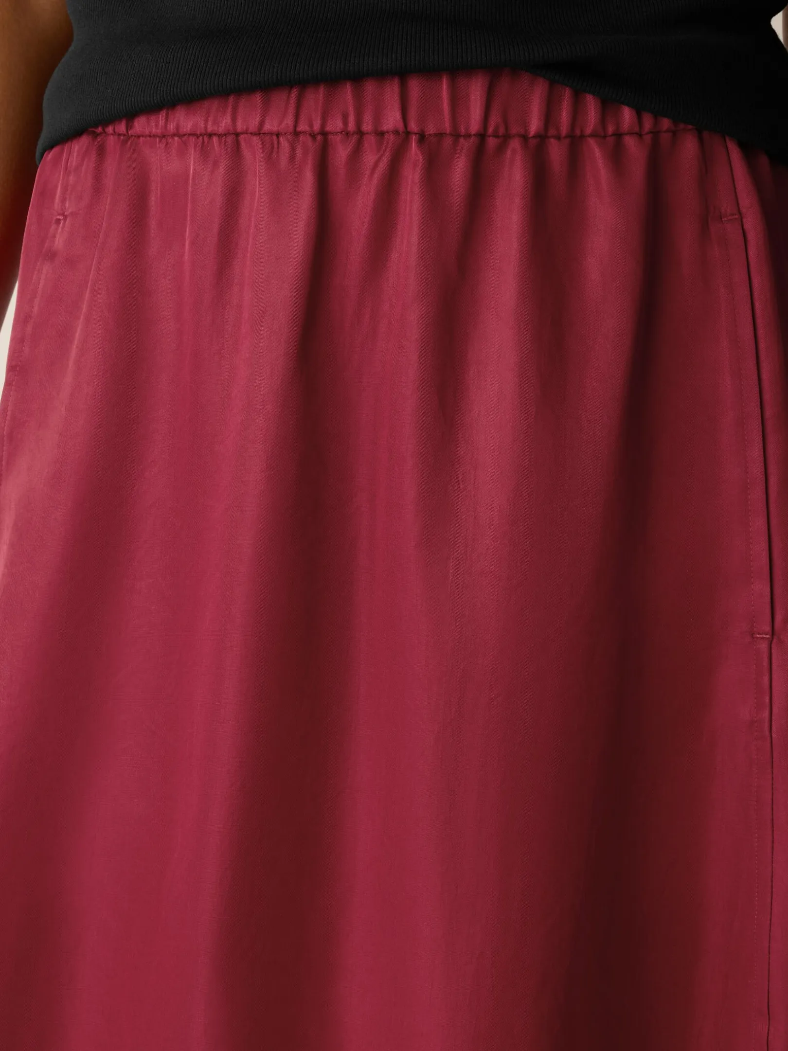 Lightweight Satin Shimmer Lantern Skirt