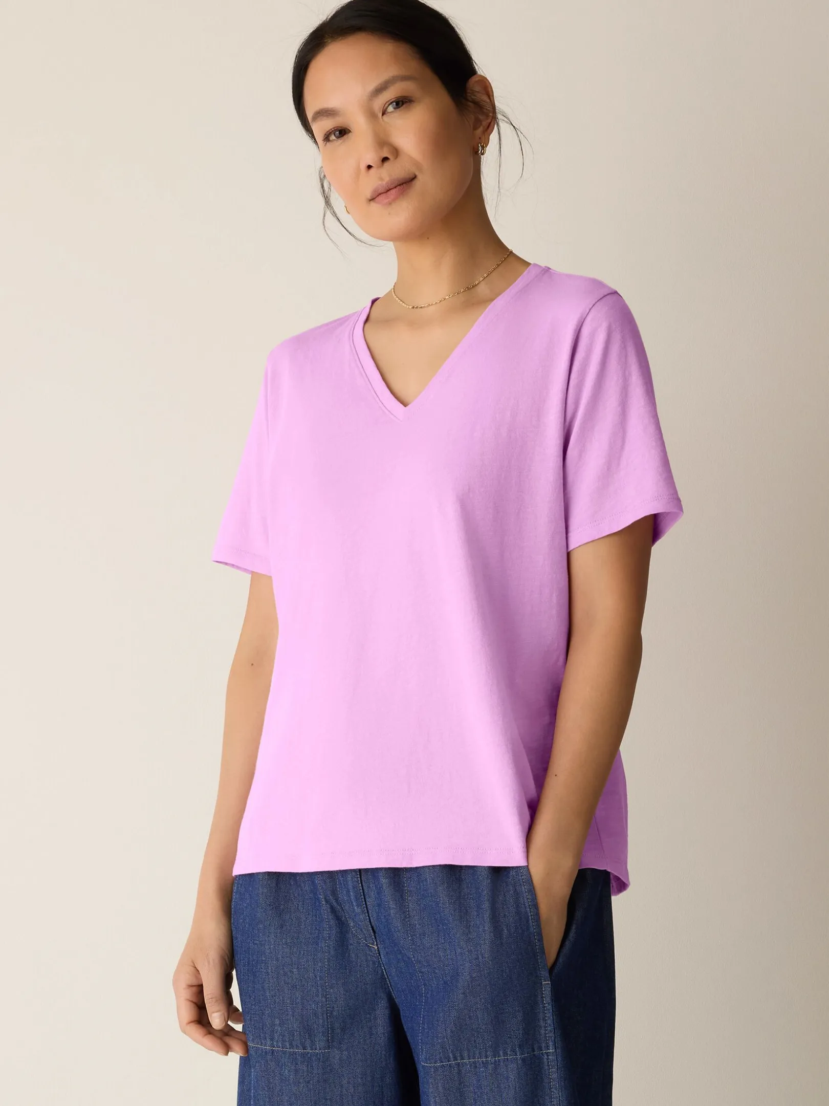Organic Cotton Slubby Jersey V-Neck Tee
