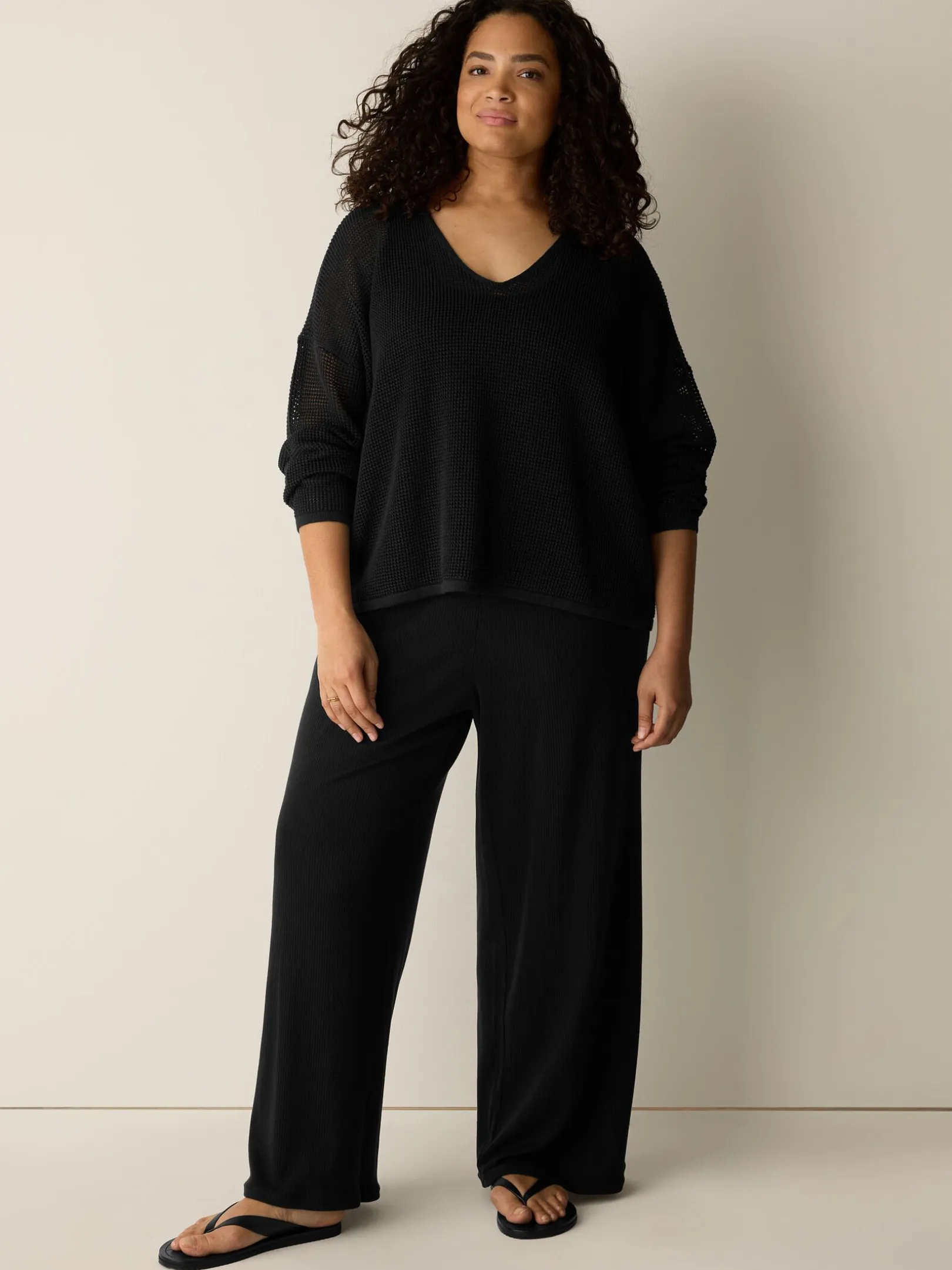 Organic Linen Cotton V-Neck Box-Top