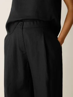 Organic Linen Curved Trouser