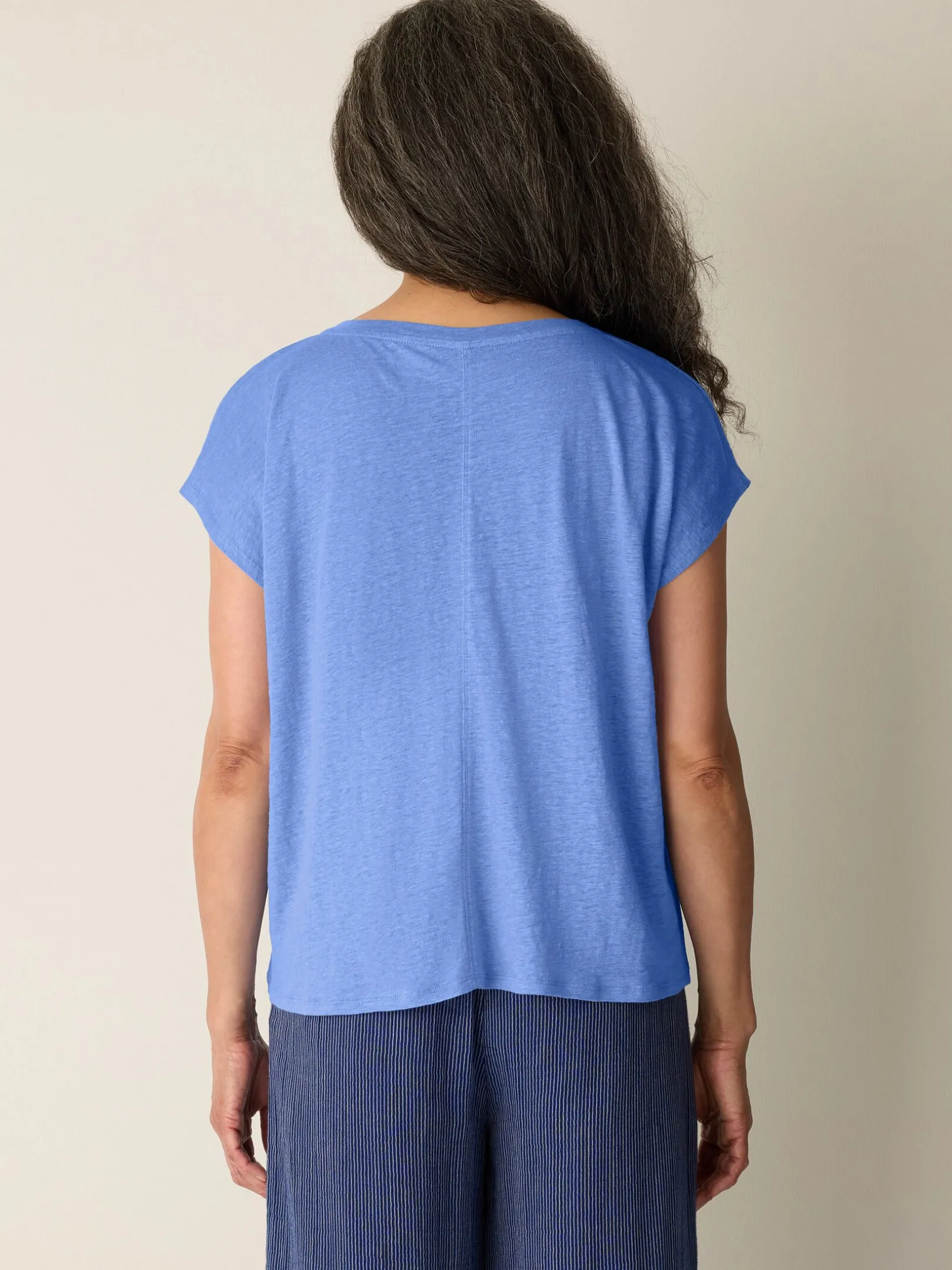 Organic Linen Jersey V-Neck Tee